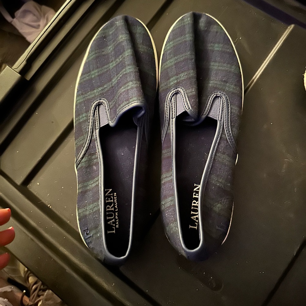 Checked flats - brand new